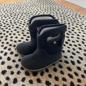Toddler Bogs Boots size 6